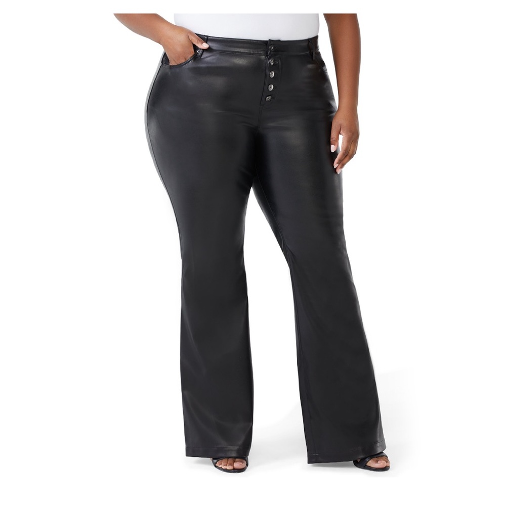 Sofia vergara leather pants